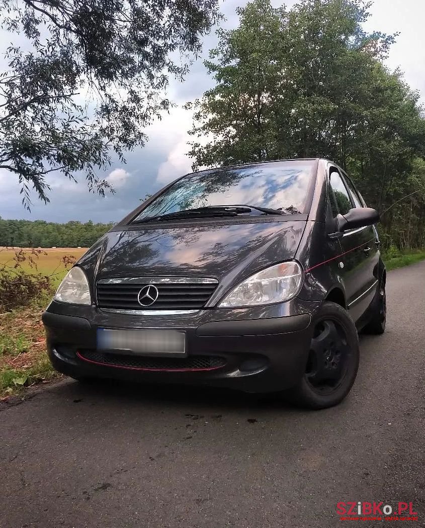 2002' Mercedes-Benz A-Class photo #1