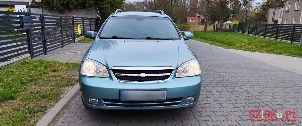 2005' Chevrolet Nubira photo #2