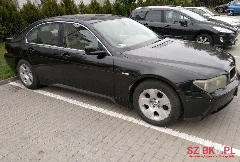 2003' BMW Seria 7 photo #1