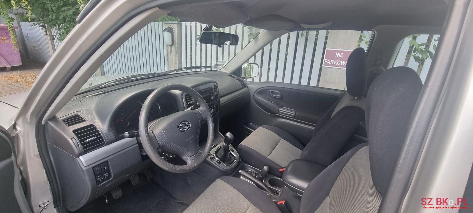 2005' Suzuki Grand Vitara photo #5