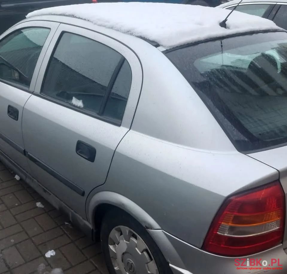 2002' Opel Astra Ii Cabrio 1.6 photo #4