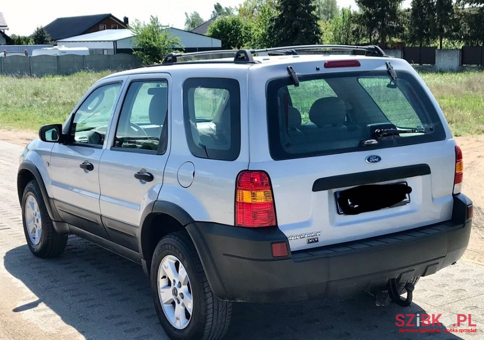 2006' Ford Maverick photo #5