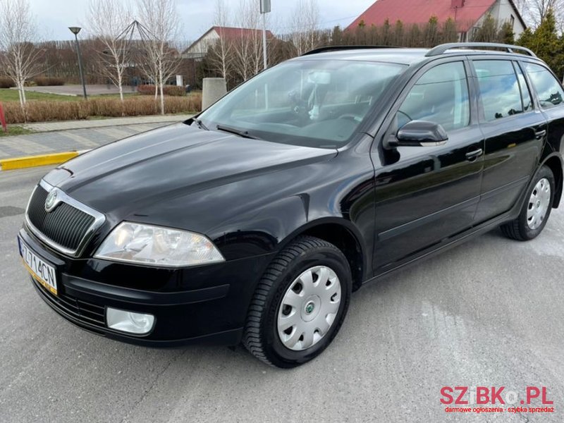 2009' Skoda Octavia photo #3