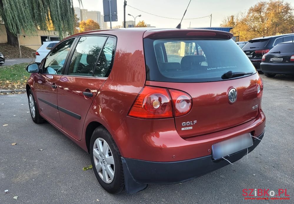 2006' Volkswagen Golf photo #4