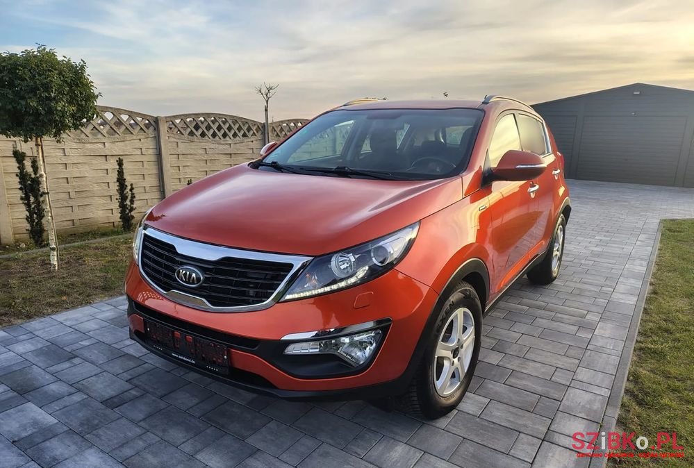 2010' Kia Sportage Attract photo #3