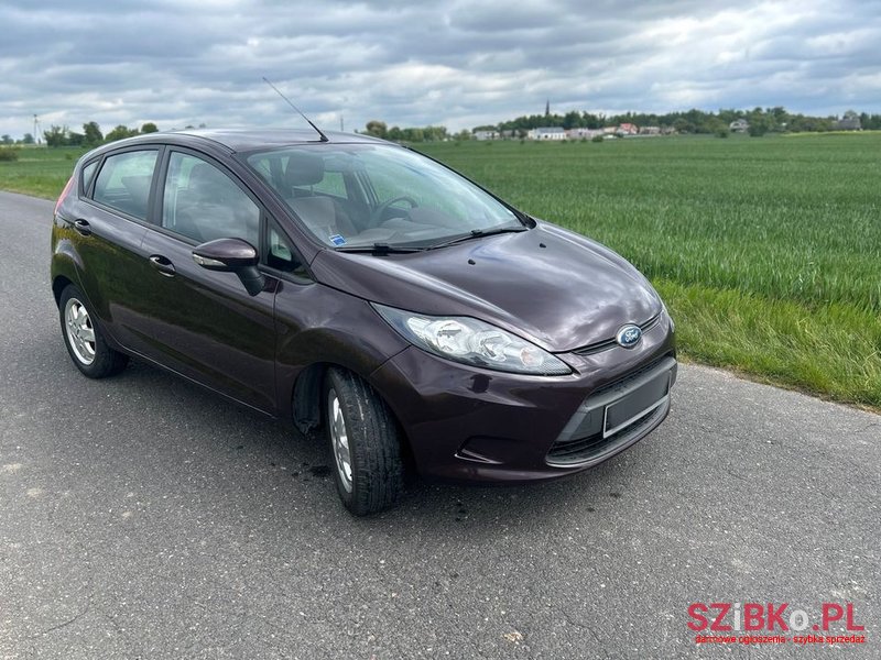 2009' Ford Fiesta 1.25 Ambiente photo #2