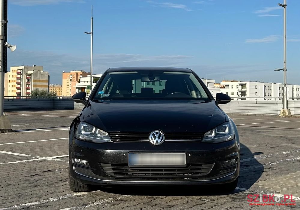2014' Volkswagen Golf photo #4