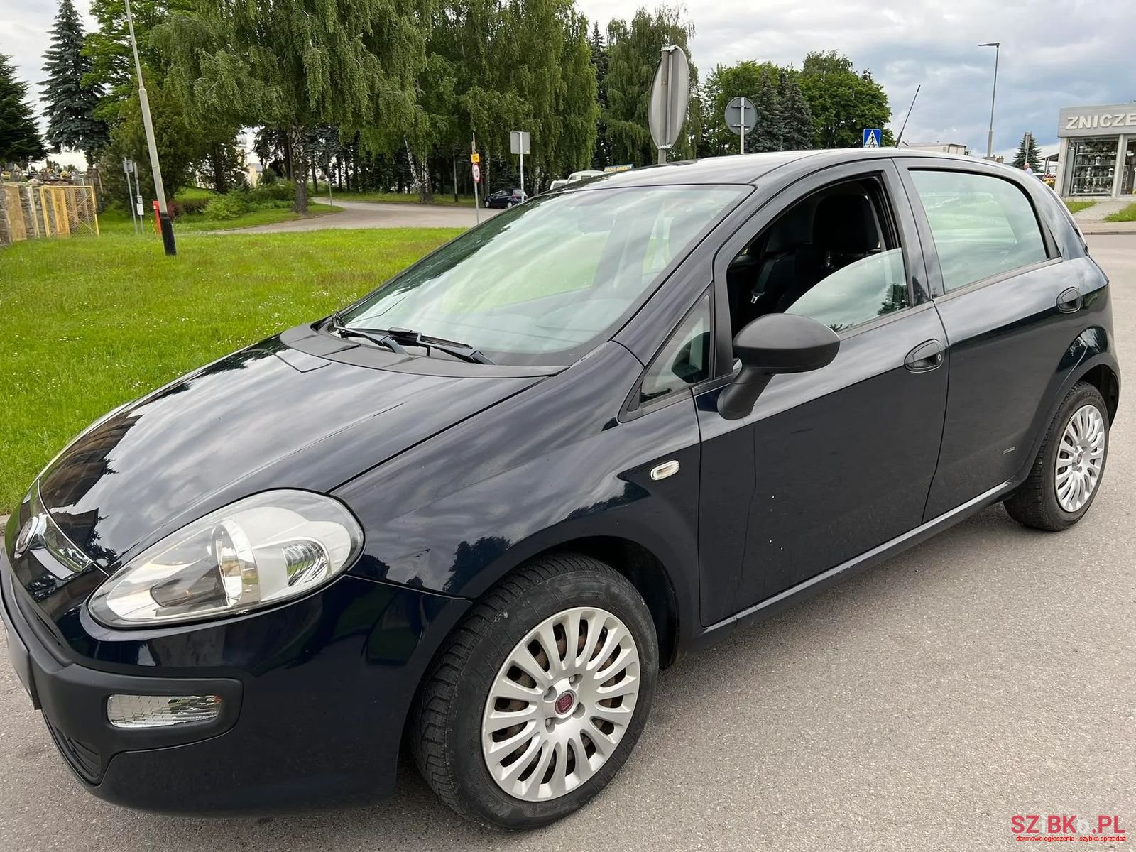 2009' Fiat Punto Evo photo #6