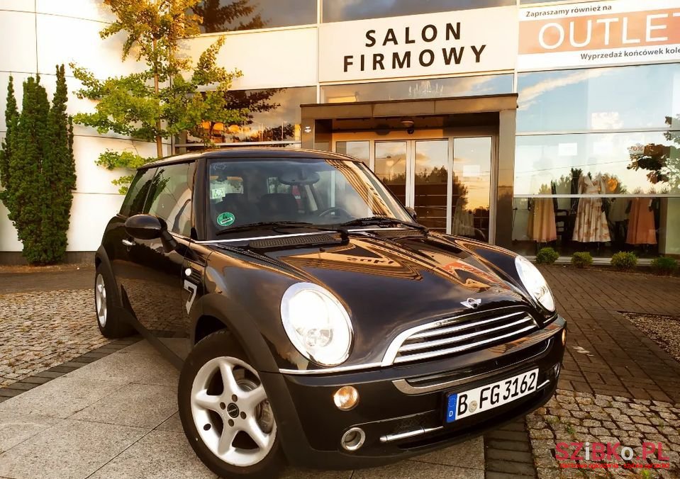 2006' MINI One photo #3