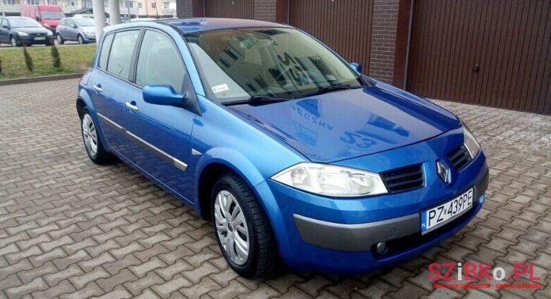 2005' Renault Megane photo #1