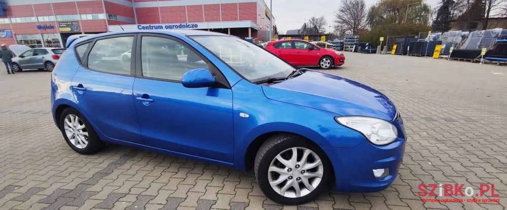 2007' Hyundai i30 1.6 Crdi Comfort photo #5