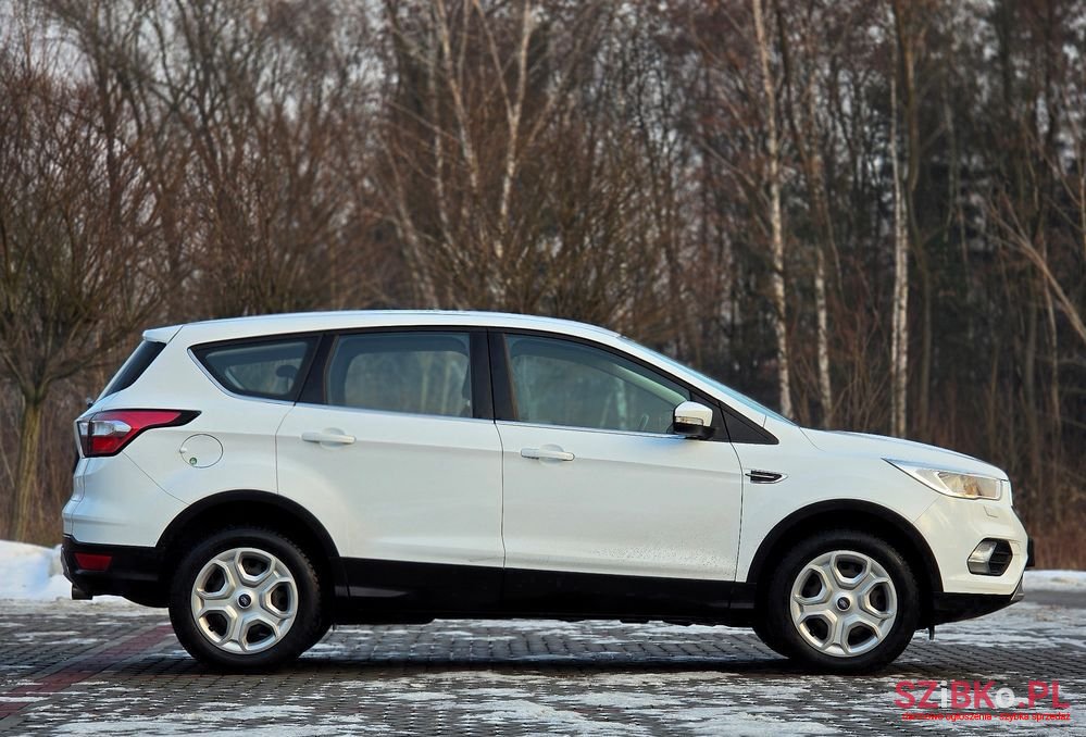 2019' Ford Kuga photo #4