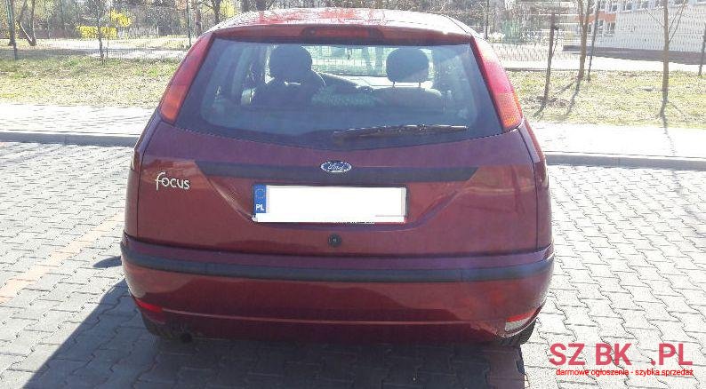 2002' Ford Focus photo #1