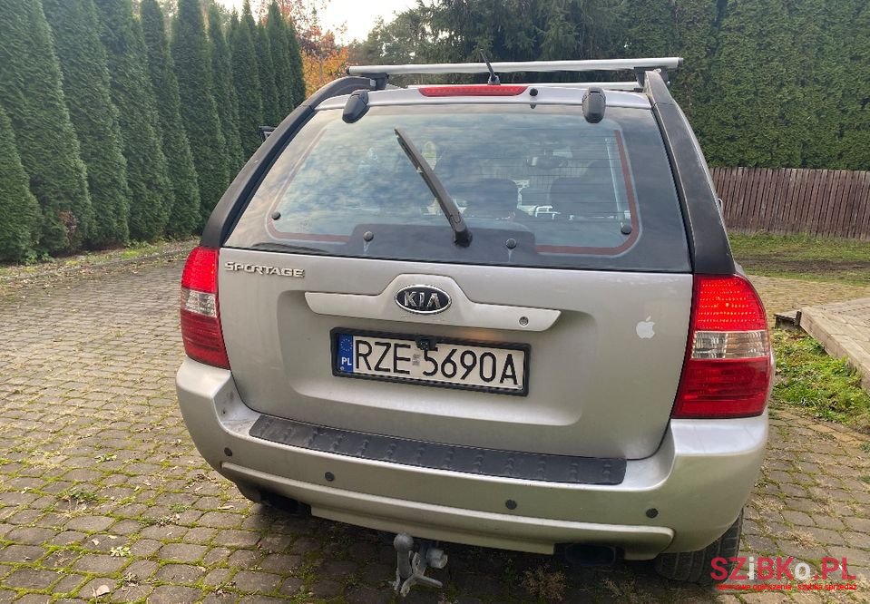 2005' Kia Sportage photo #3