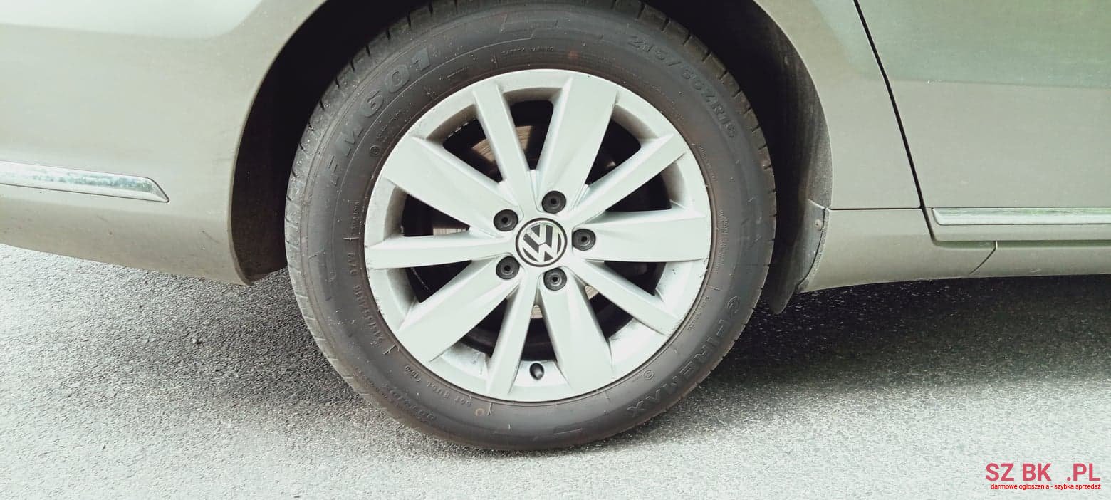 2014' Volkswagen Passat B7 photo #7