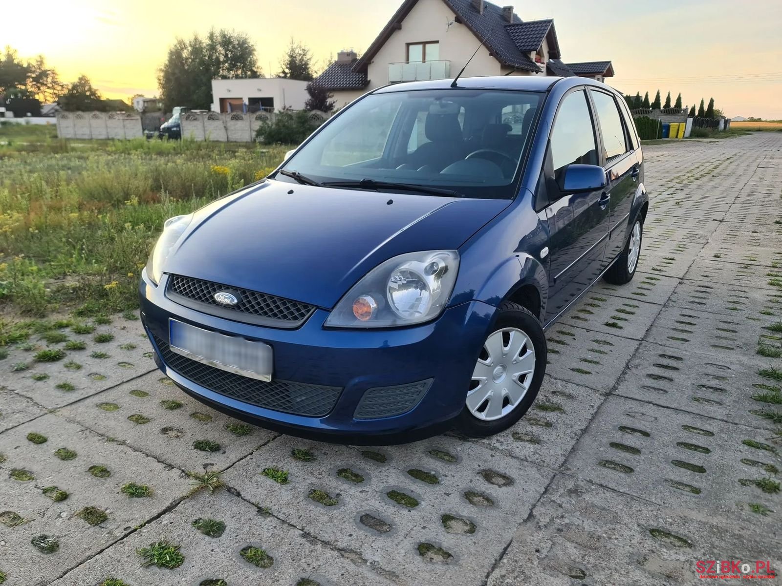 2008' Ford Fiesta photo #1