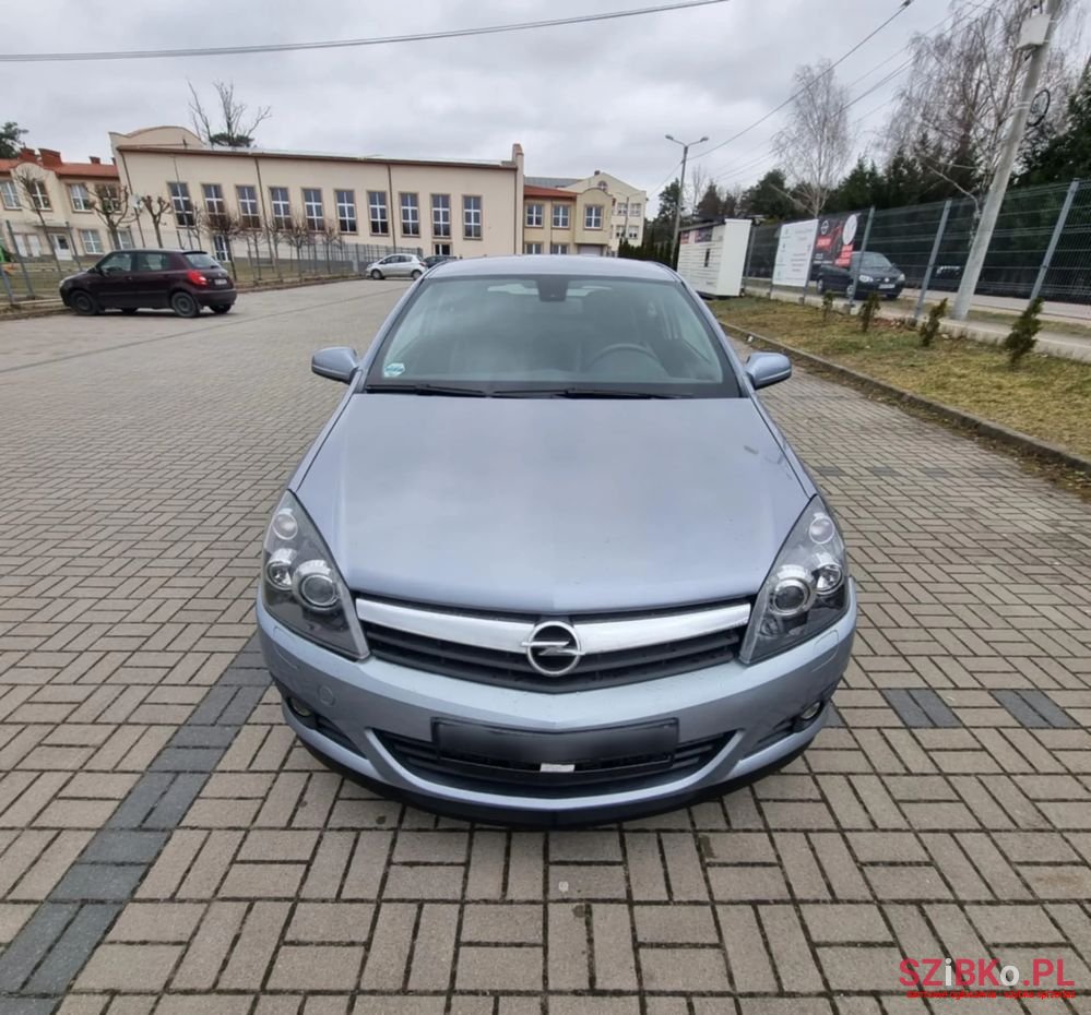 2006' Opel Astra Gtc 1.8 Sport photo #2