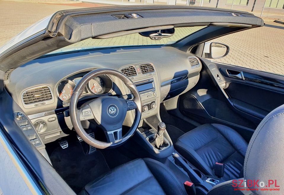 2012' Volkswagen Golf photo #5