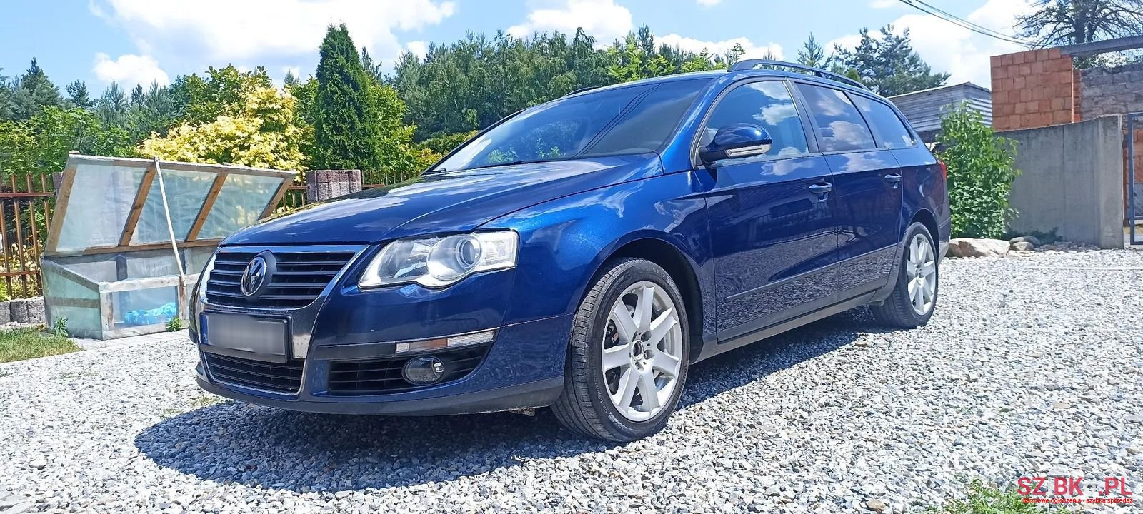 2007' Volkswagen Passat photo #2
