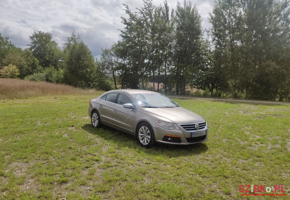 2010' Volkswagen Passat 2.0 Tsi Dsg photo #3
