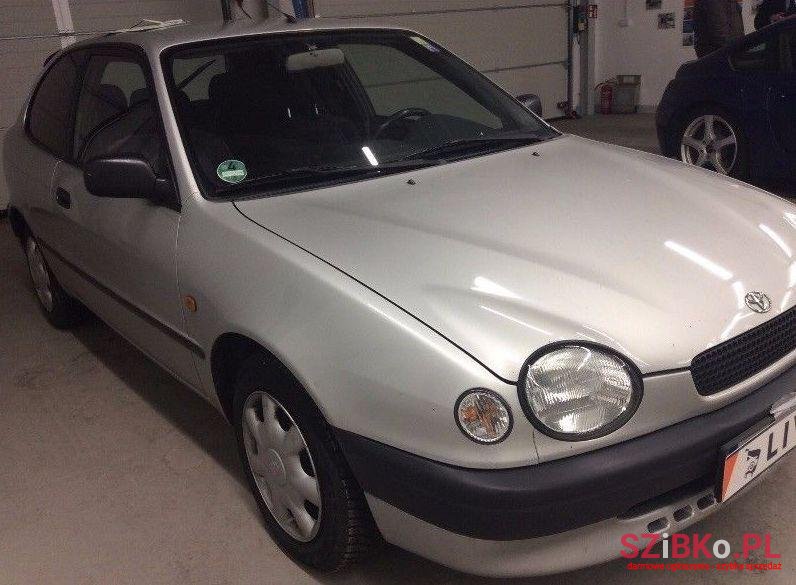 1998' Toyota Corolla photo #1
