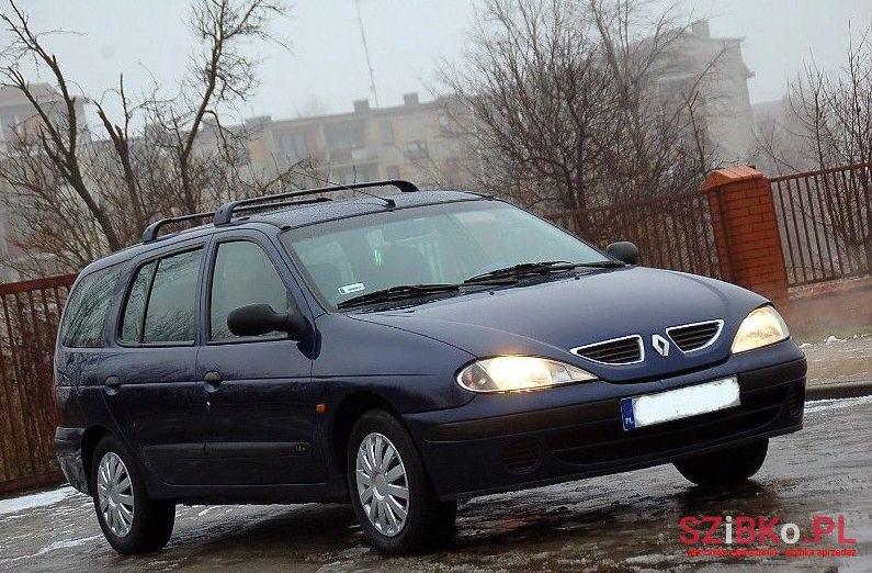 2001' Renault Megane photo #4