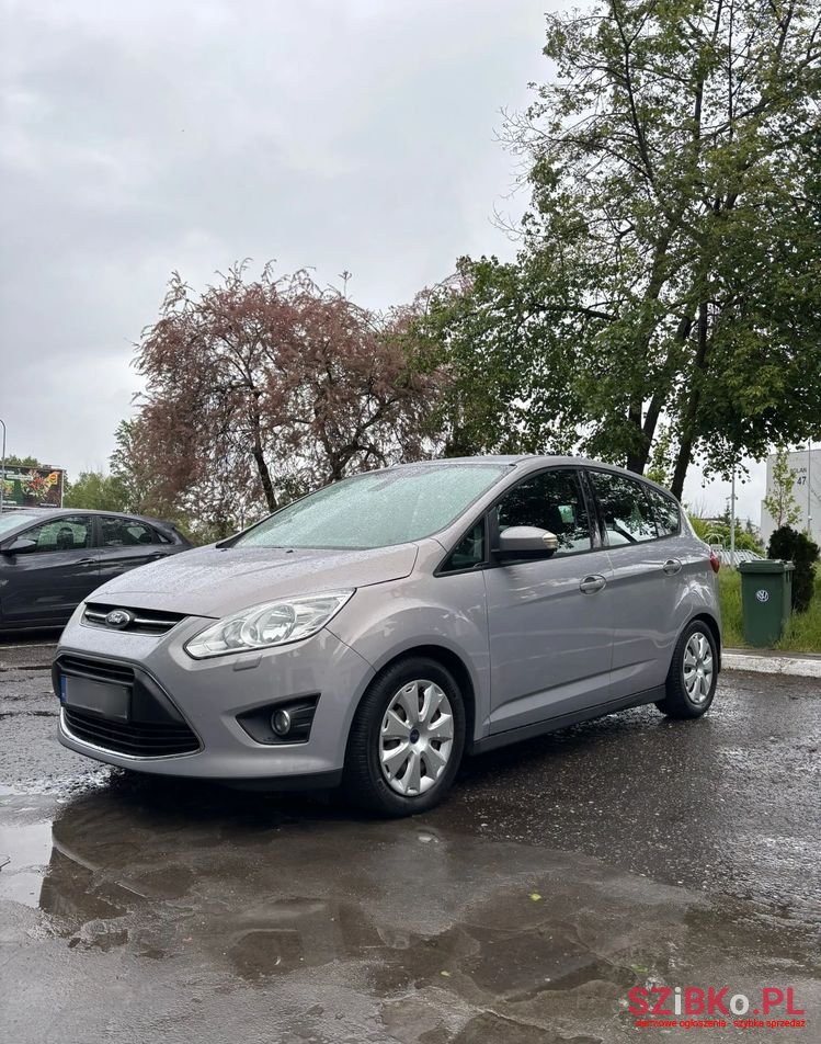 2012' Ford C-MAX photo #1