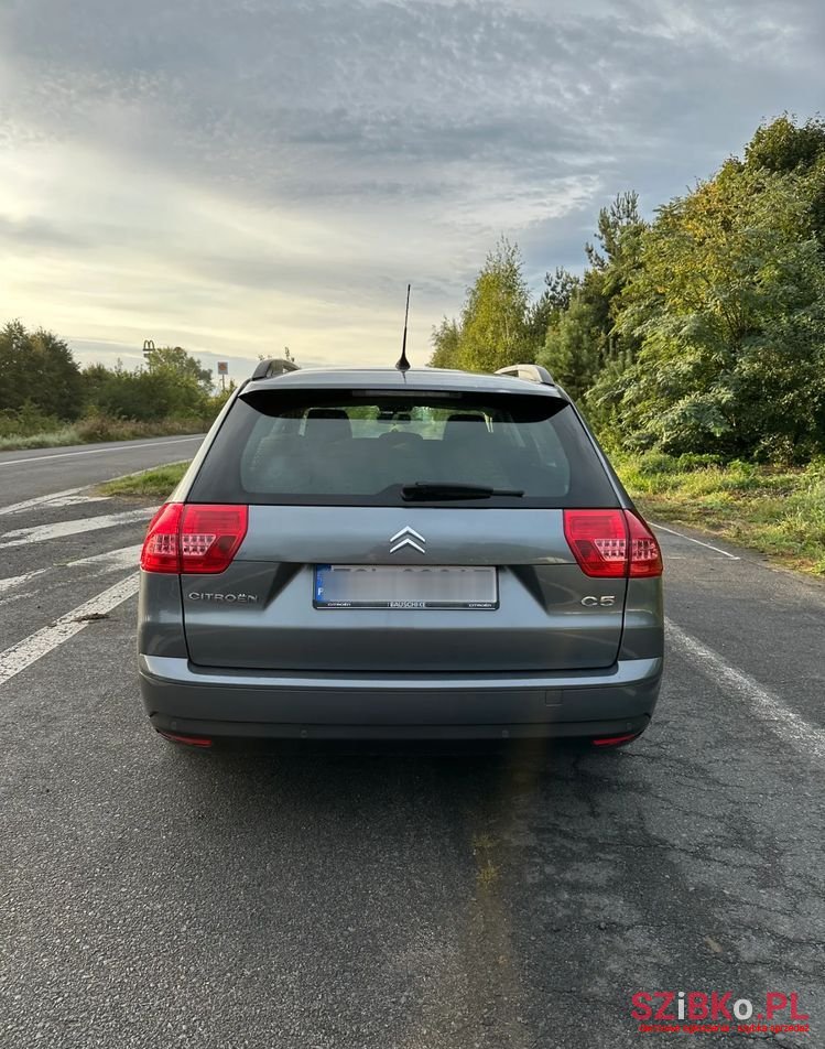 2010' Citroen C5 photo #6