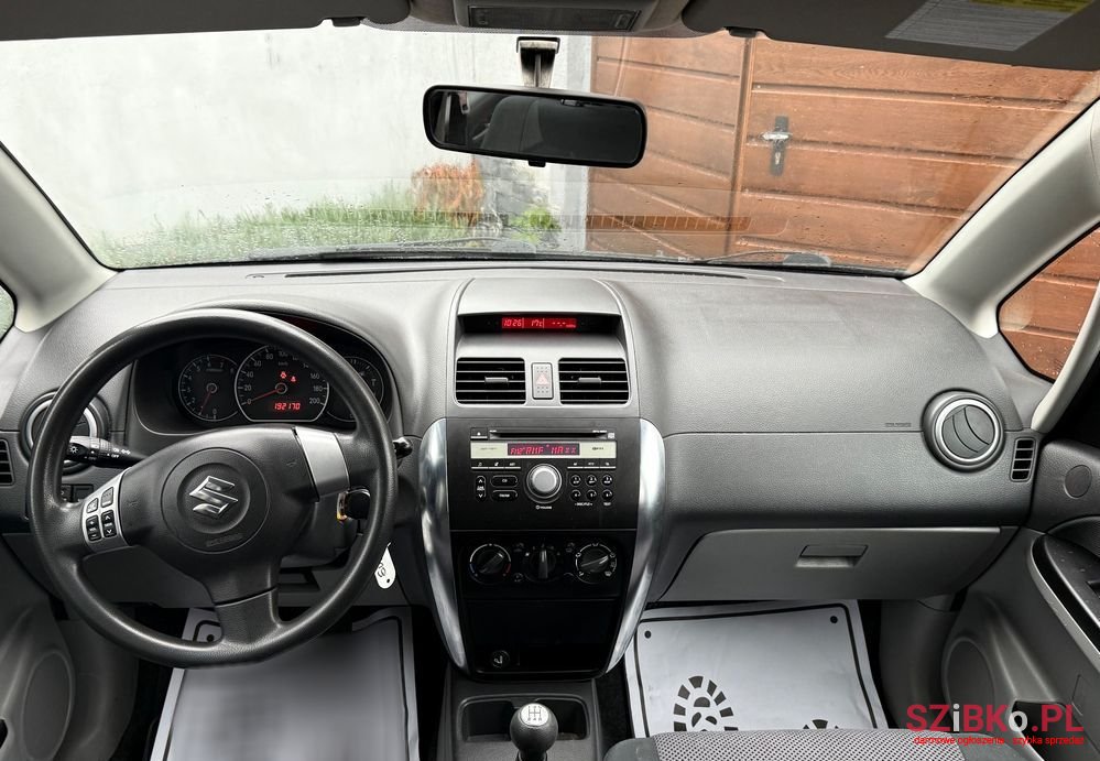 2008' Suzuki SX4 photo #6