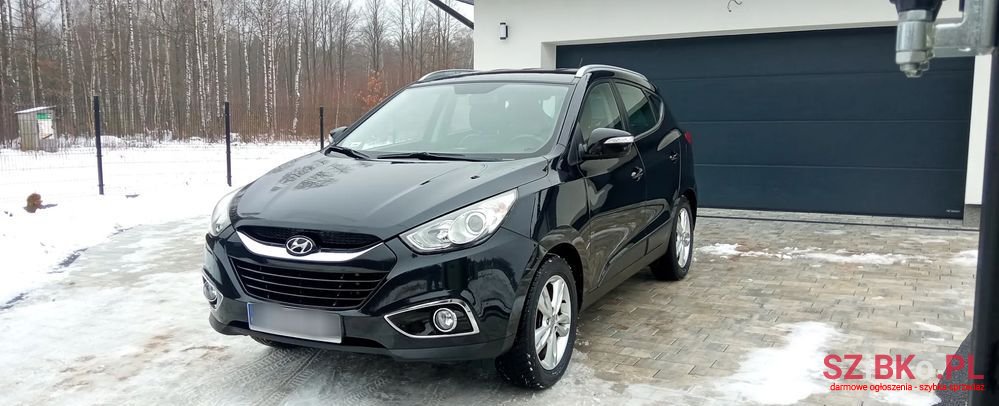 2010' Hyundai ix35 2.0 Crdi Comfort photo #3