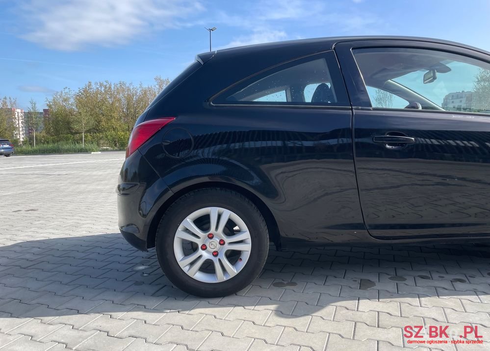 2009' Opel Corsa 1.3 Cdti Essentia photo #5