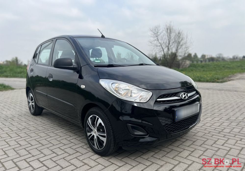 2011' Hyundai i10 photo #2