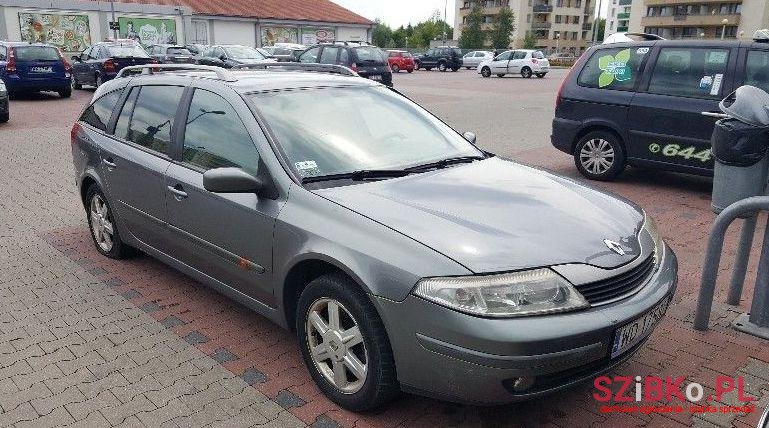 2004' Renault Laguna photo #2