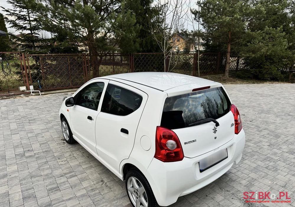 2010' Suzuki Alto 1.0 City photo #4