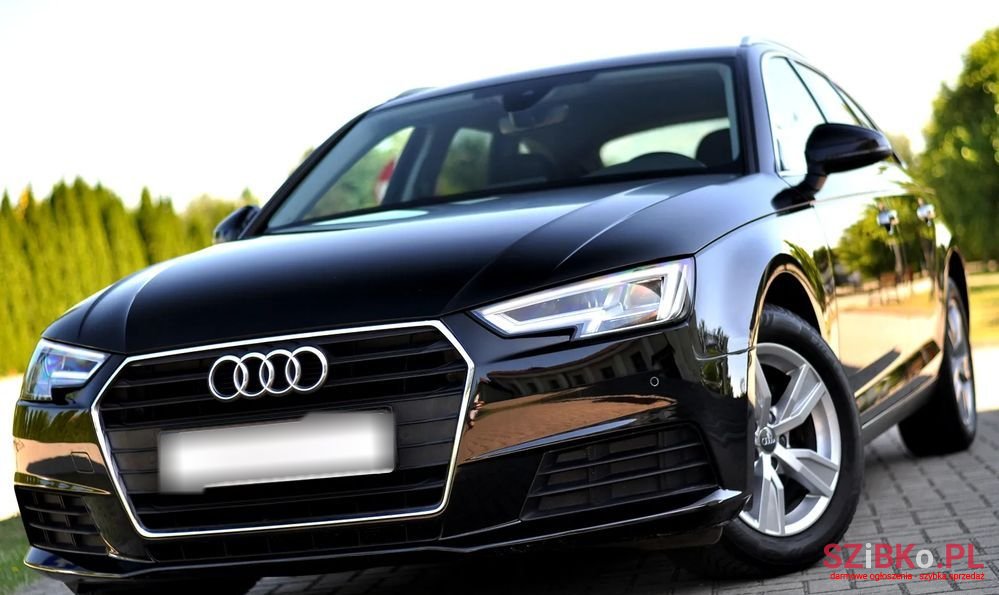 2019' Audi A4 Avant photo #6