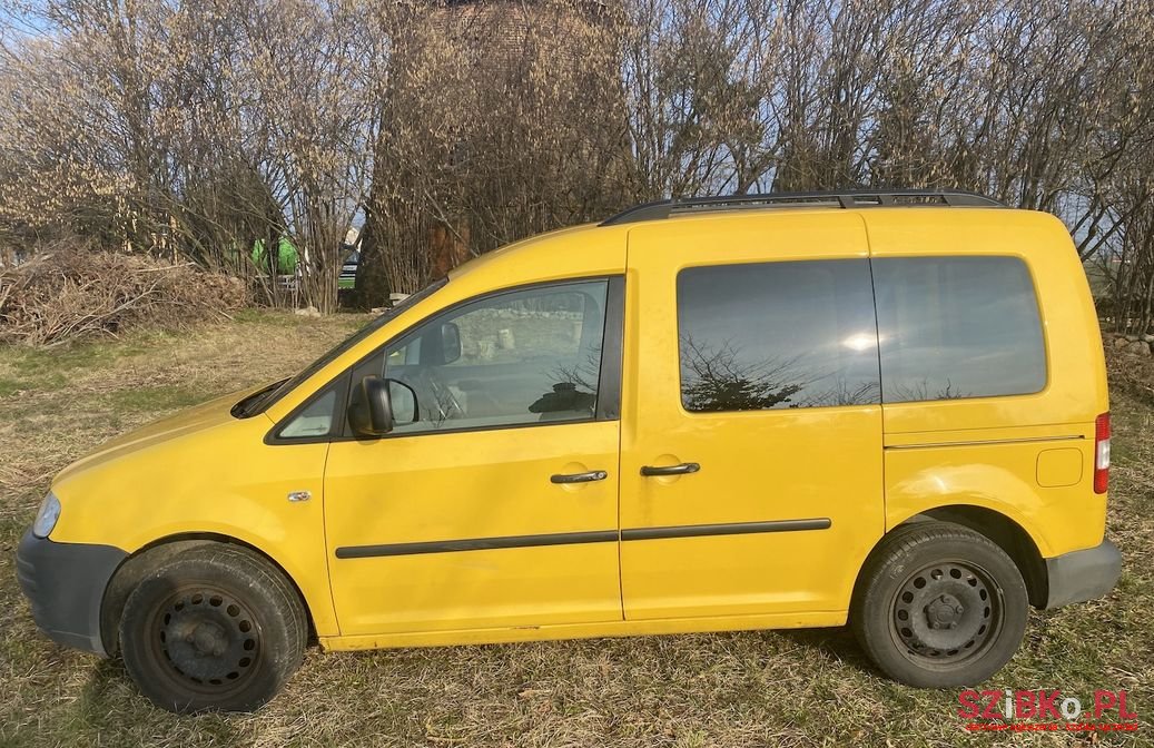 2006' Volkswagen Caddy photo #2