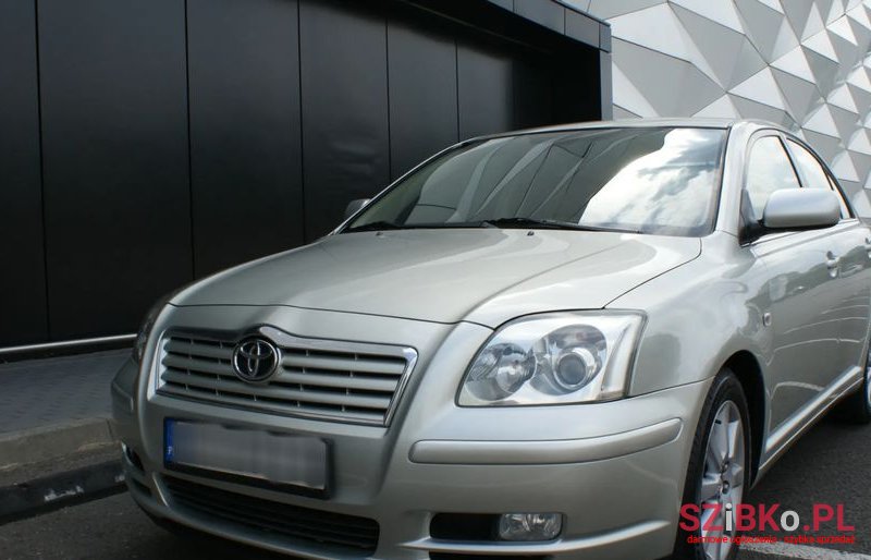 2004' Toyota Avensis 2.0 Vvt-I Prestige photo #5