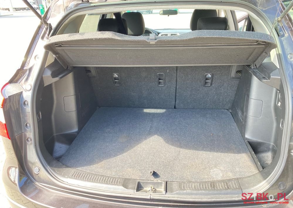 2013' Suzuki SX4 S-Cross photo #5