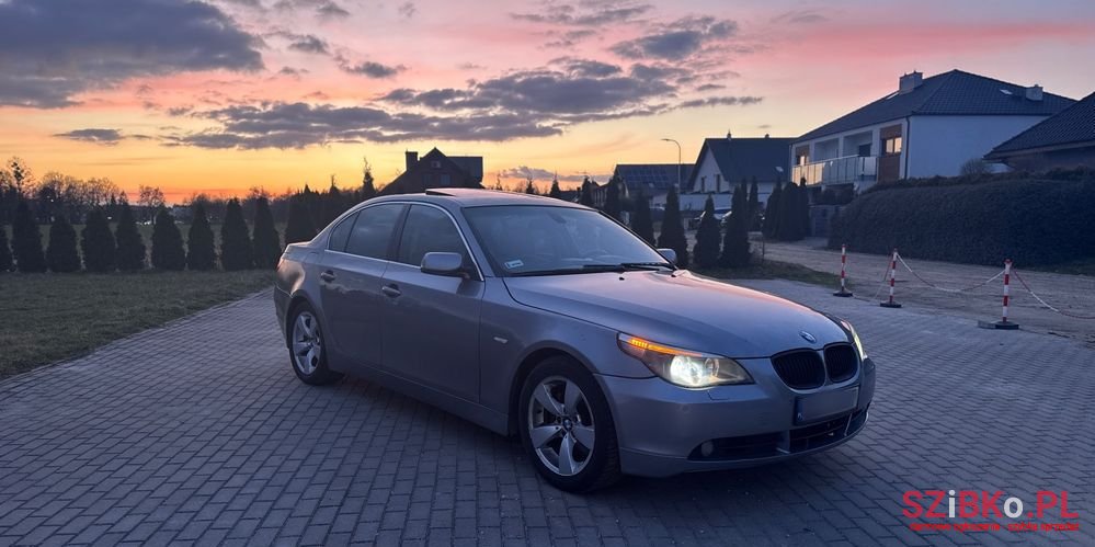 2003' BMW 5 Series photo #2