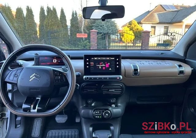 2014' Citroen C4 Cactus photo #5