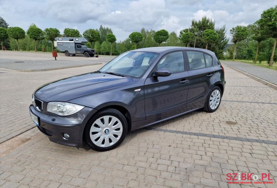 2006' BMW Seria 1 photo #2