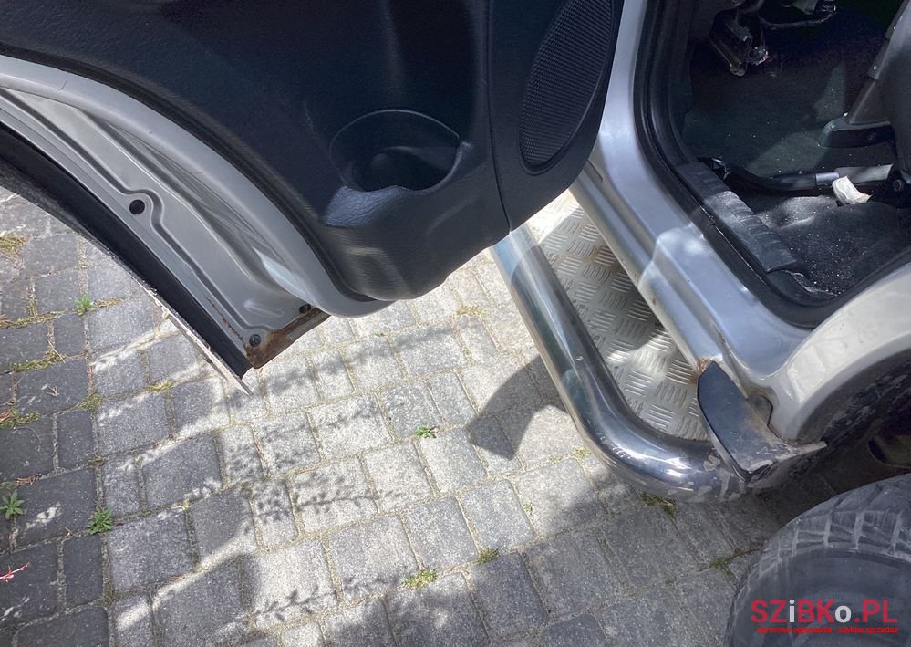 2003' Jeep Cherokee 2.8L Crd Limited photo #6