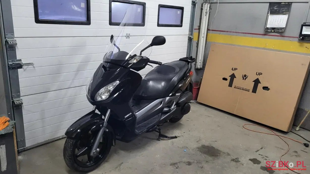 2007' Yamaha X-max photo #1