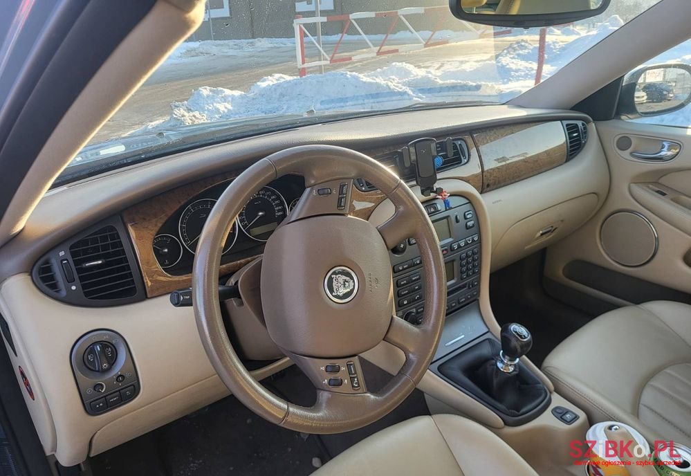 2007' Jaguar X-Type 2.0 Executive photo #3