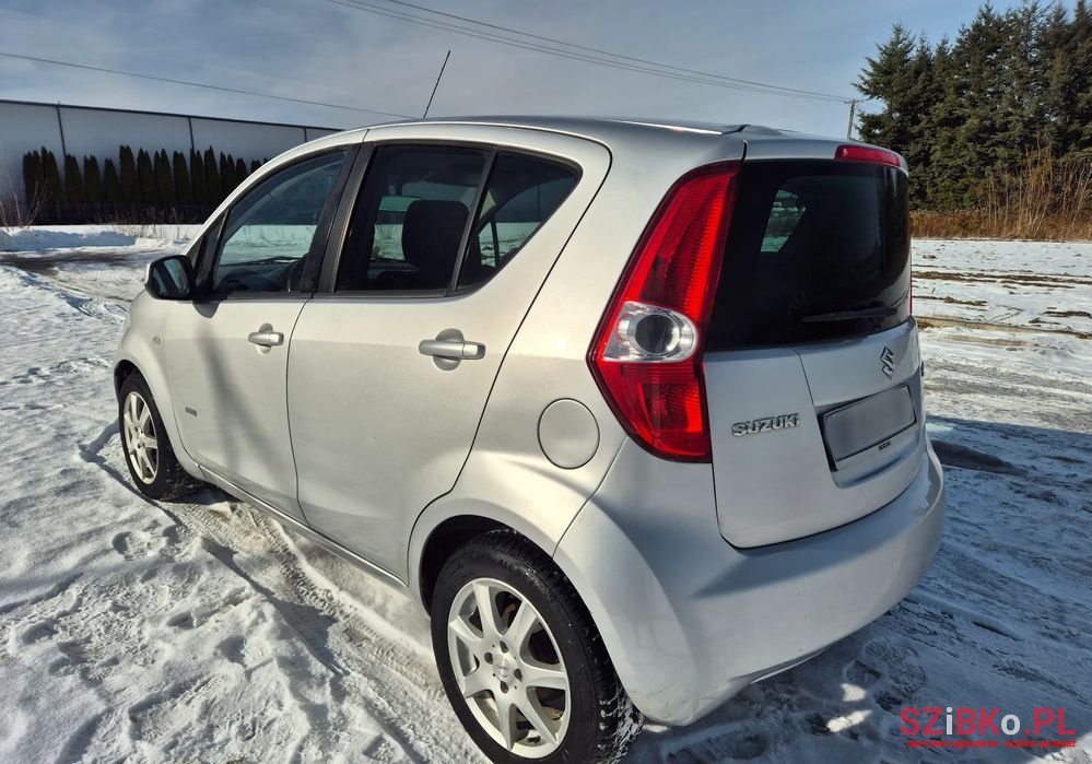 2010' Suzuki Splash 1.2 Glx / Comfort photo #6