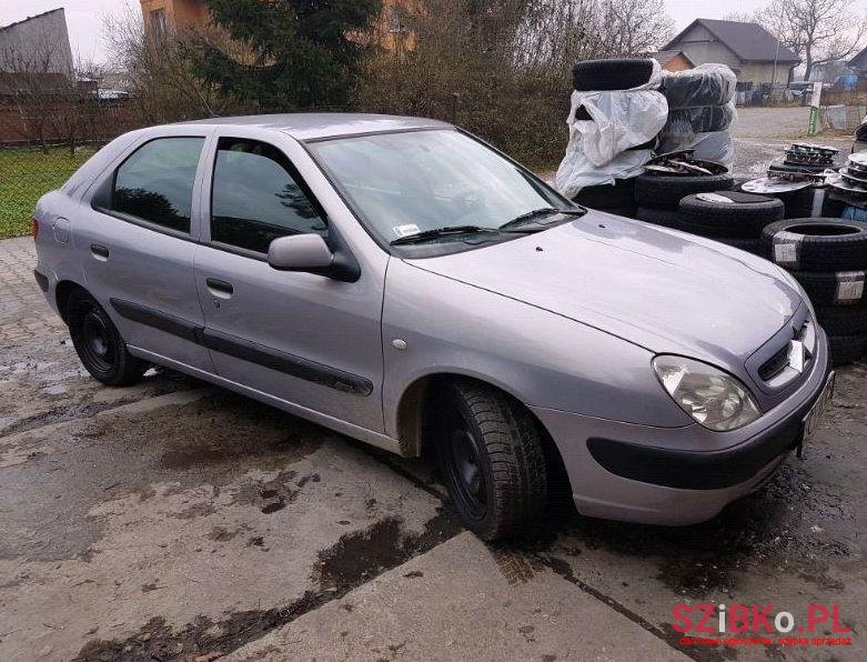 2001' Citroen Xsara Picasso photo #1