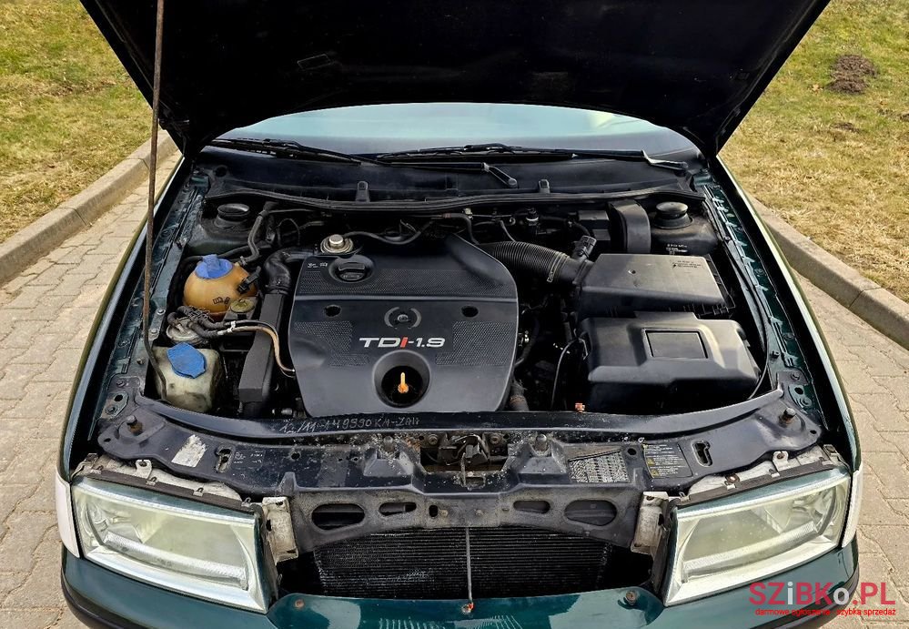 2000' Skoda Octavia 1.9 Tdi Ambiente photo #5