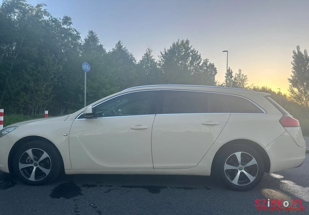 2009' Opel Insignia 2.0 Cdti photo #4