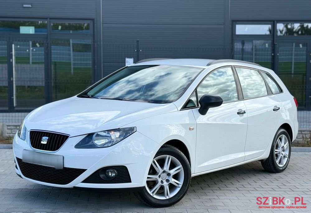 2011' SEAT Ibiza 1.4 16V Reference photo #4