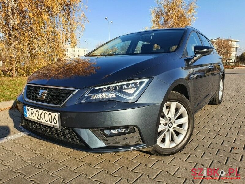 2019' SEAT Leon photo #2